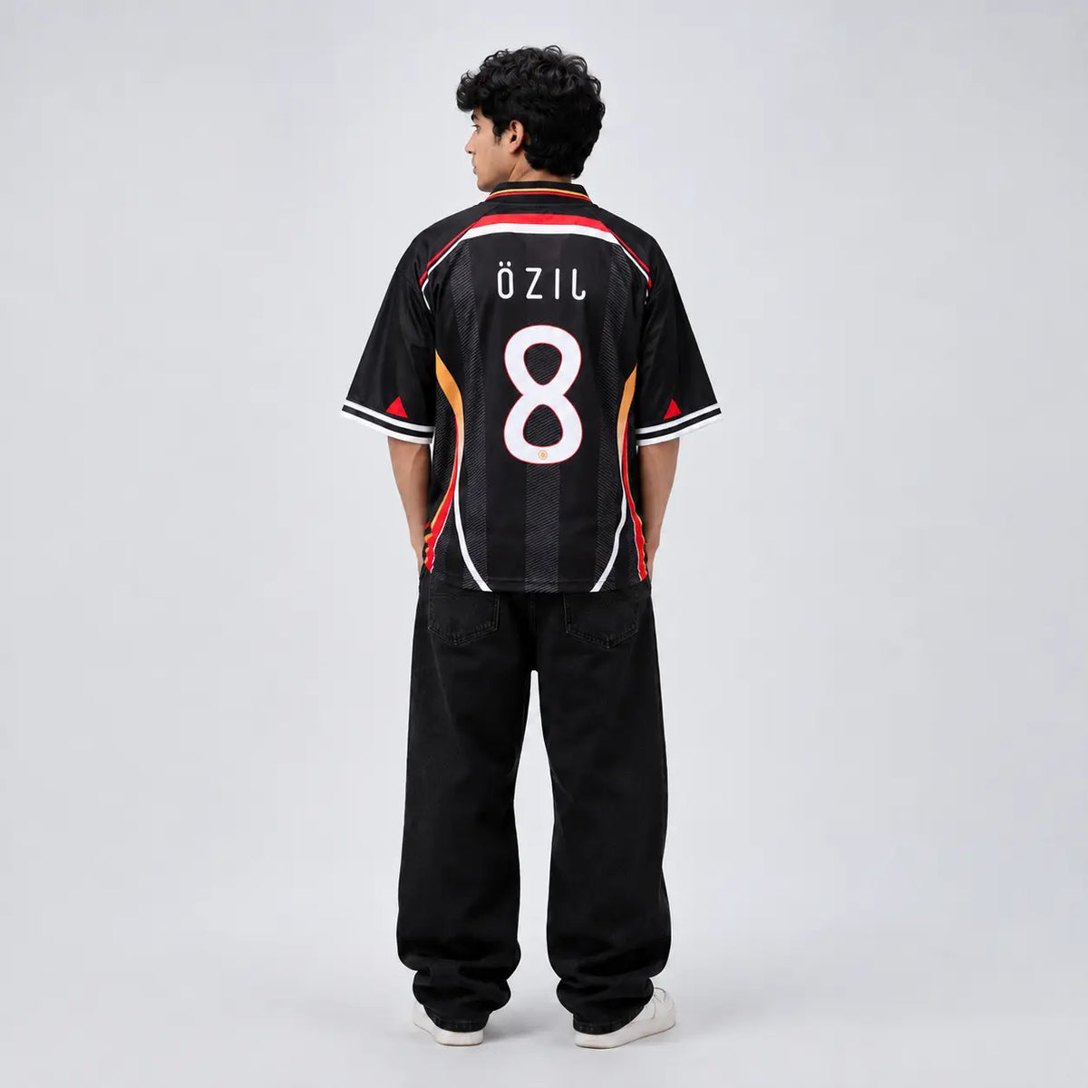 Five Sleeve (Oversized)
